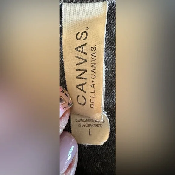 Taylor Swift Black & White 'Stadium Tour' Graphic Tee - Picture 4 of 7